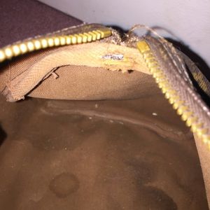 More Louis Vuitton Speedy 25 Pictures